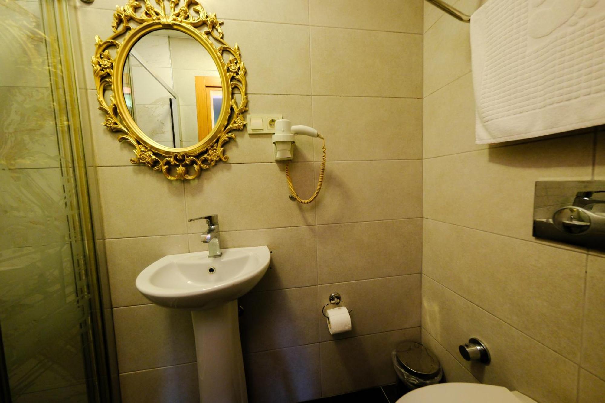 Taksim Celebi Suites Стамбул Экстерьер фото