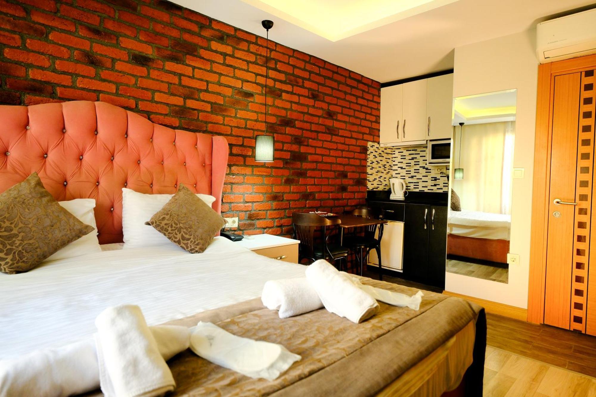 Taksim Celebi Suites Стамбул Экстерьер фото